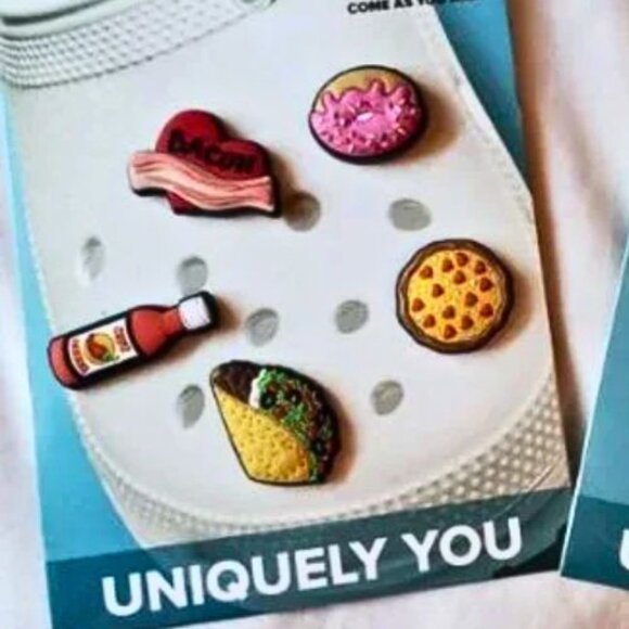 NEW Jibbitz CROCS Shoe Charms 5-Pack | Trendy Food - Picture 2 of 2